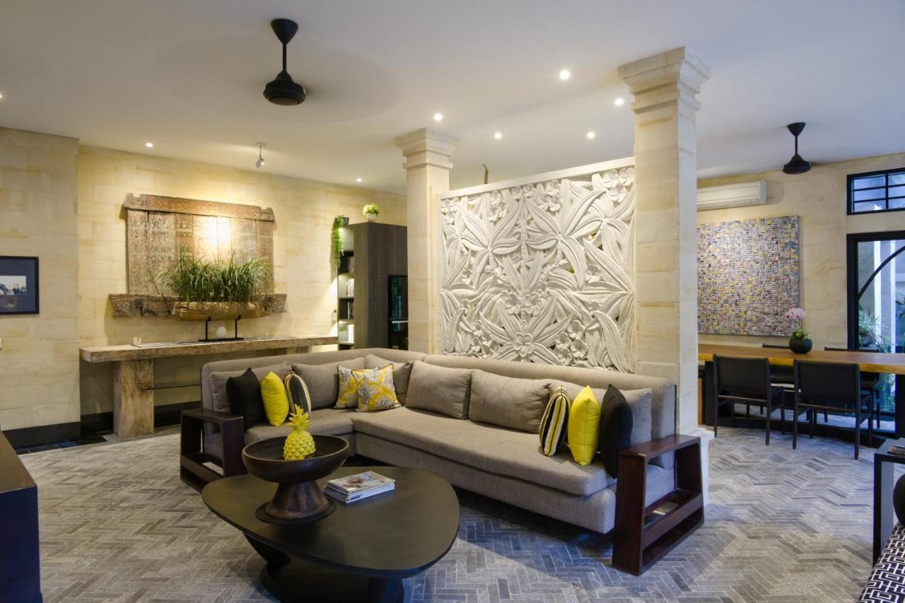 Amanputri Villa Seminyak Esterno foto