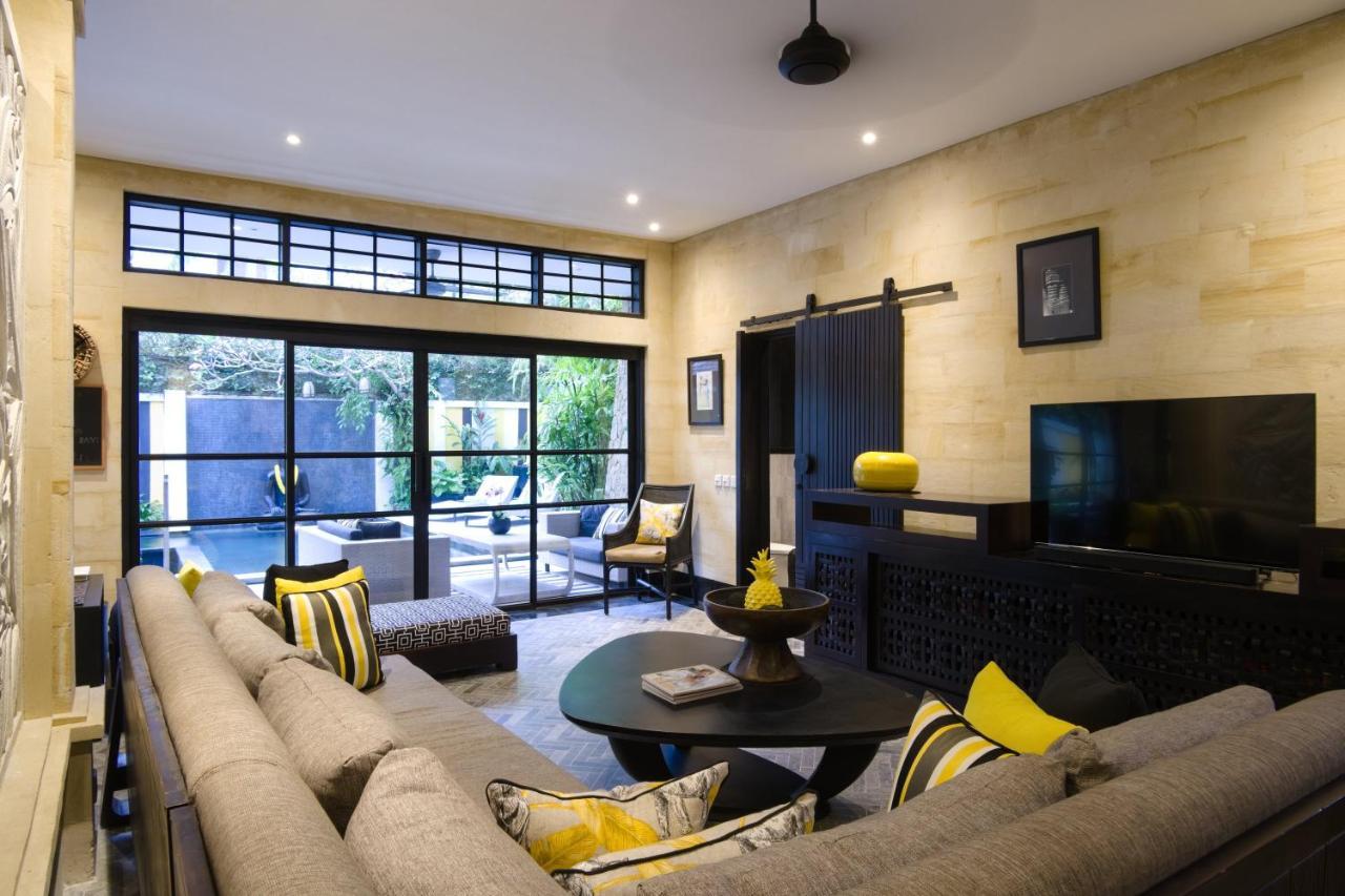 Amanputri Villa Seminyak Esterno foto