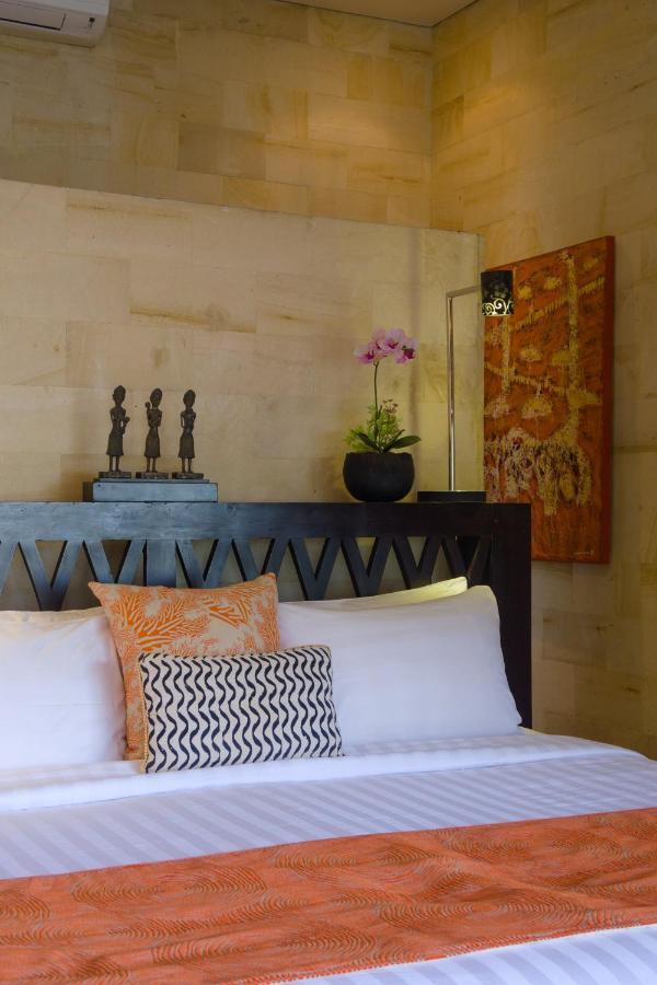 Amanputri Villa Seminyak Esterno foto